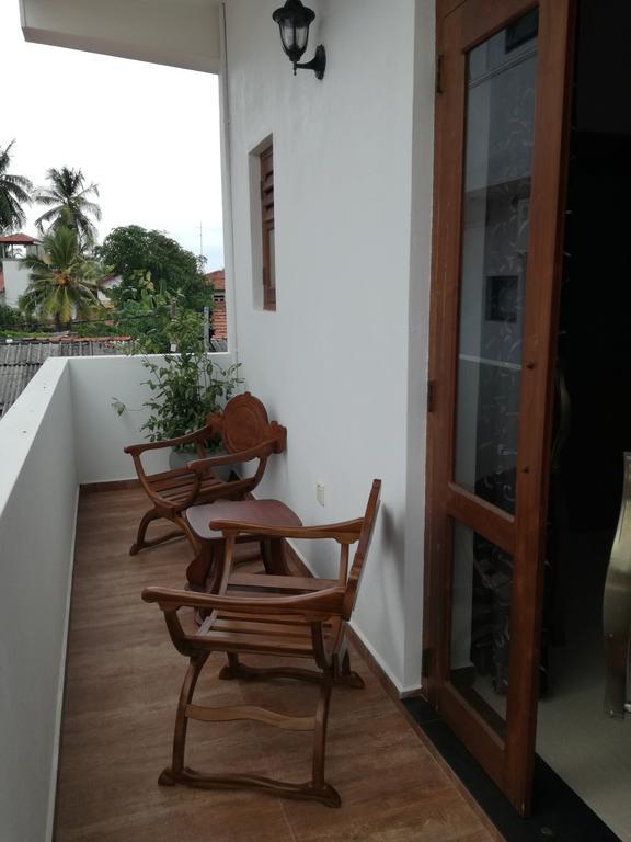 Bianco Terrace Hotel Negombo Exterior photo