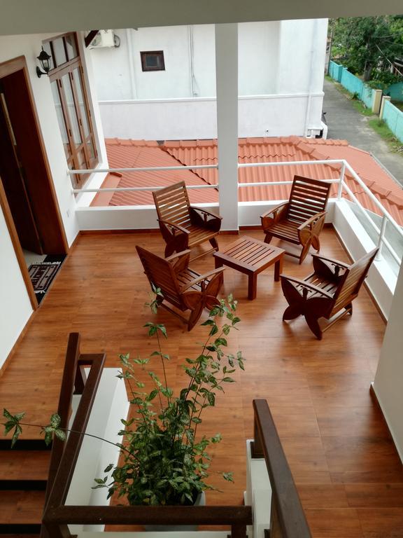 Bianco Terrace Hotel Negombo Exterior photo