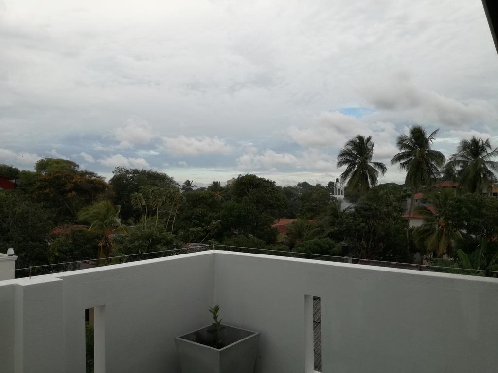 Bianco Terrace Hotel Negombo Exterior photo